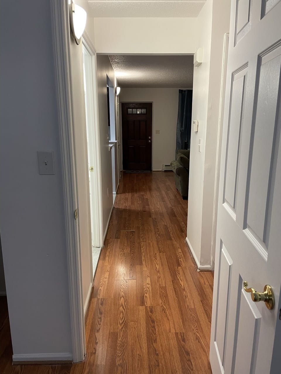 Hardwood floors throughout the apt!!