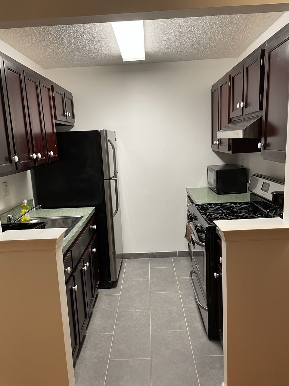 Full kitchen!!