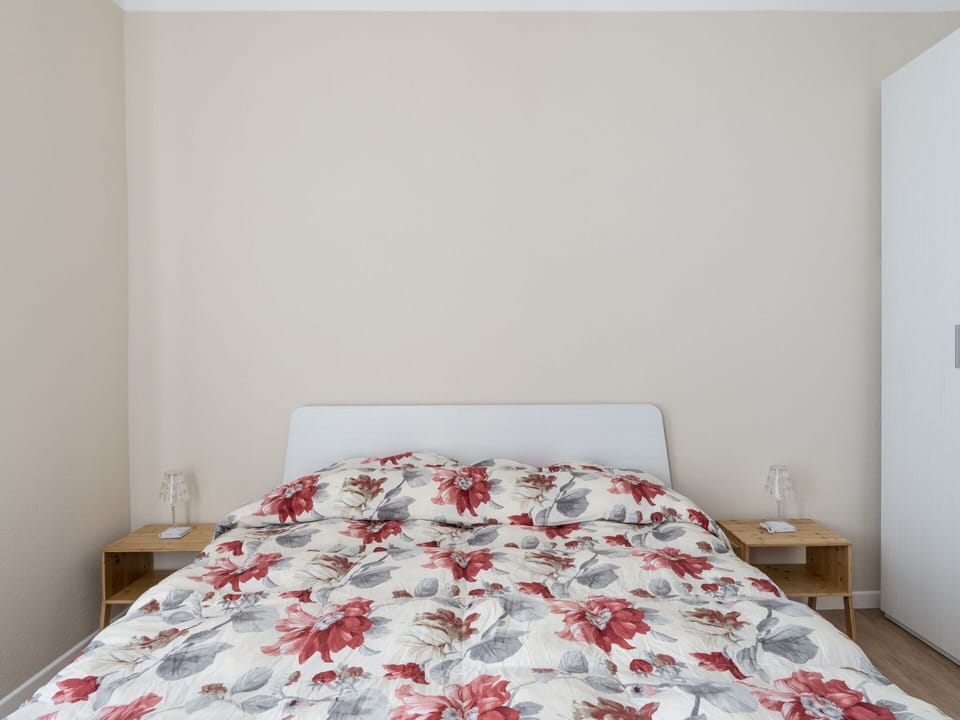 Furniture, Property, Comfort, Textile, Wood, Orange, Interior Design, Bed, Floor, Bed Frame