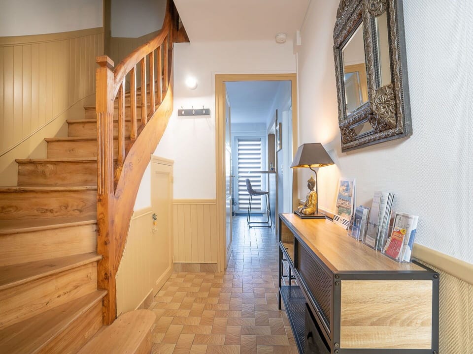 Property, Furniture, Wood, Picture Frame, Architecture, Interior Design, Flooring, Floor, Stairs, Door