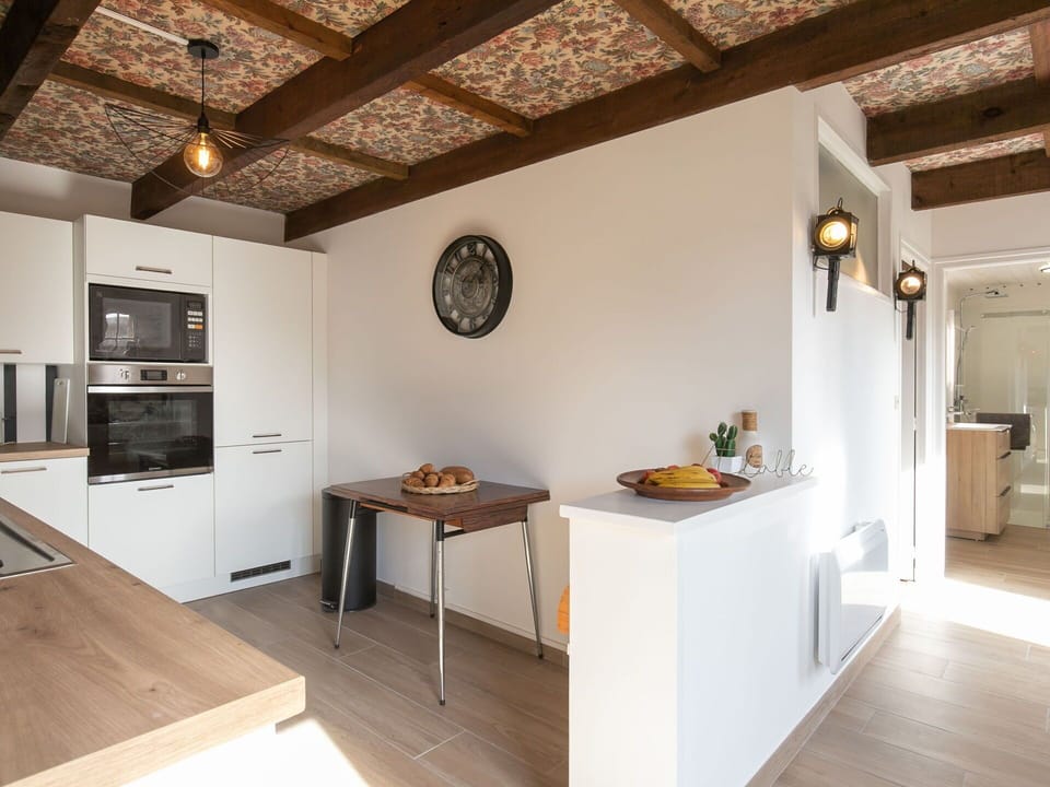 Furniture, Interior Design, Flooring, Kitchen, Wall, Countertop, Floor, Wood, Ceiling, Cabinetry