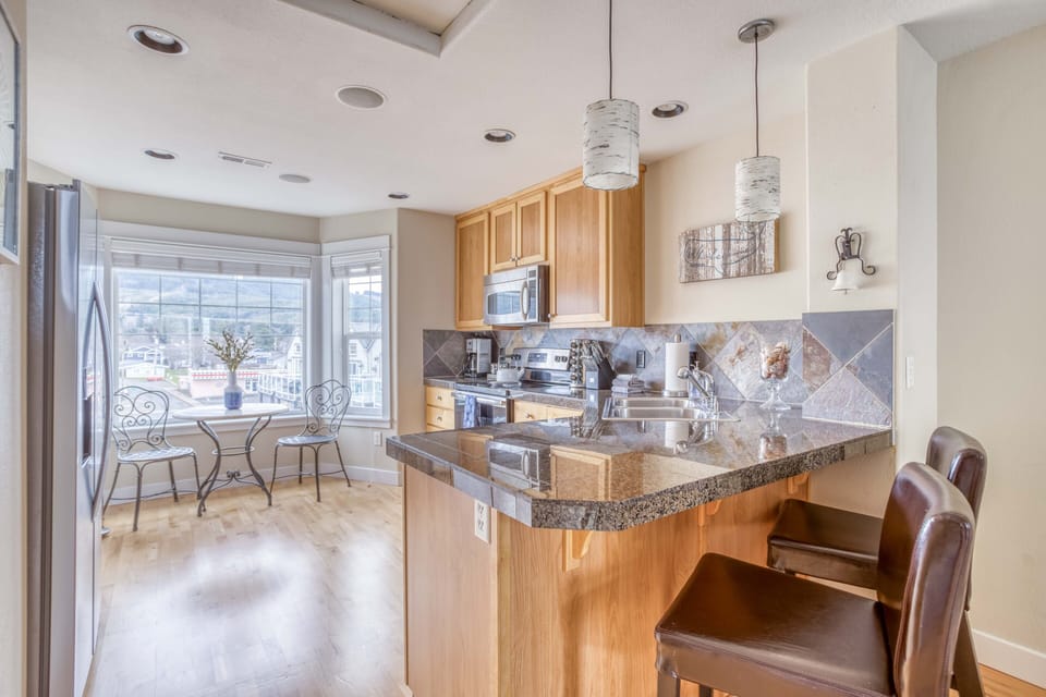 Kitchen Counter Seating