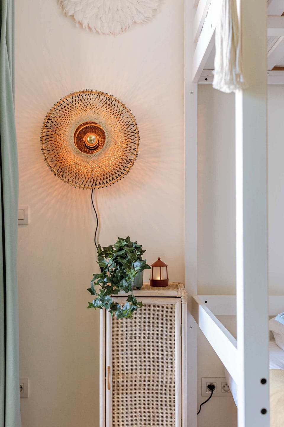 Bedroom details