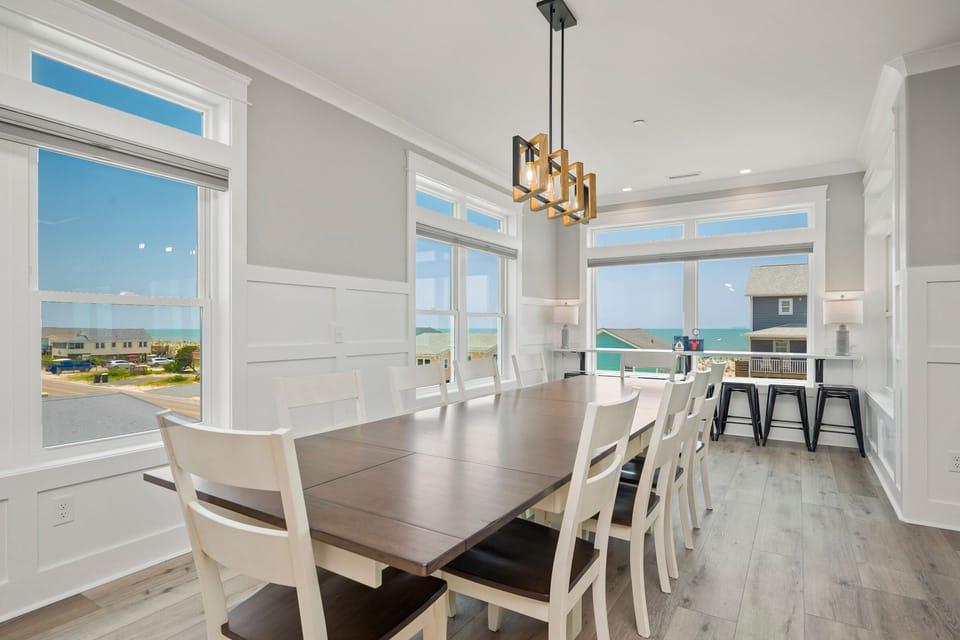 Dining Area - 2nd Floor Southeast