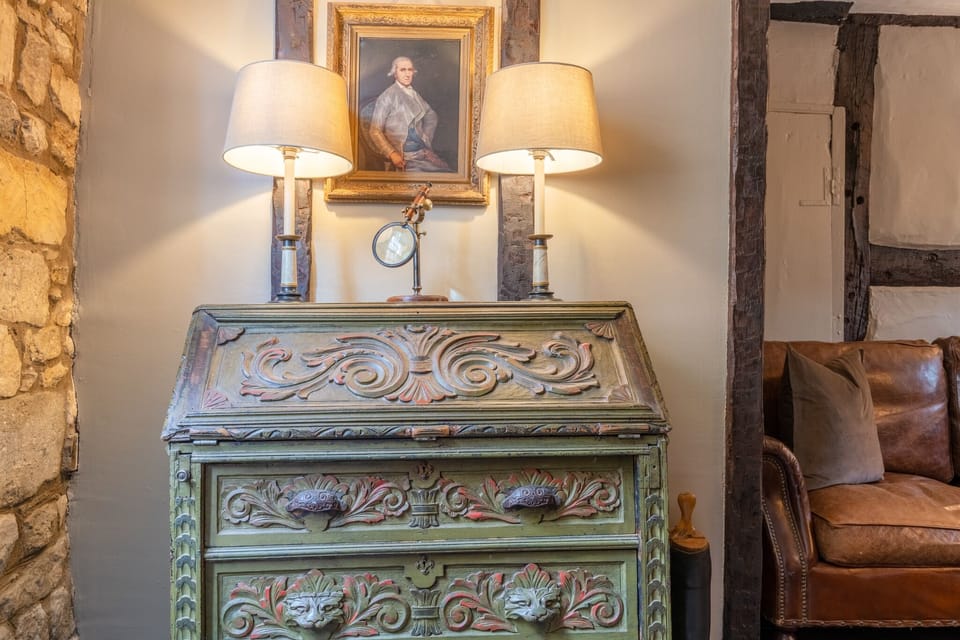 Cotswold decor