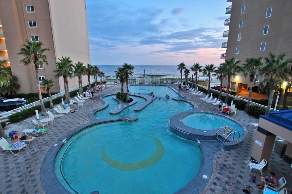 Sunset Pool (1)