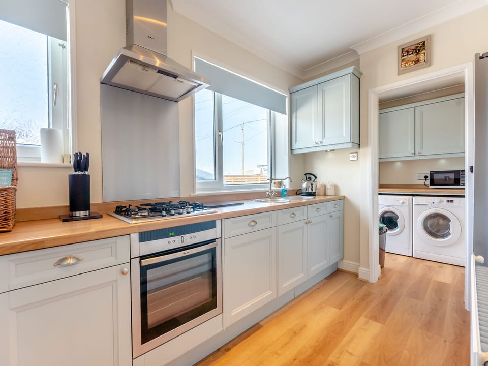 Kitchen | Beach Haven - Beach Haven Retreats, New Romney