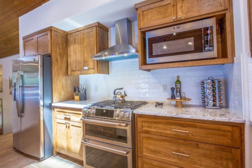 ⭐️ "The kitchen was absolutely gorgeous+fully stocked w/whatever you may need
