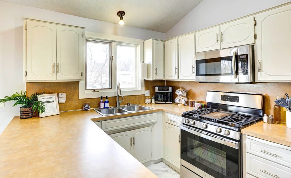 Fully Equipped Kitchen | Cooking Basics