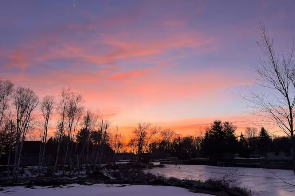 Dreamy sunsets at The Houghton House!