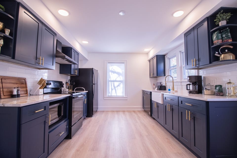 Our chic & lux fully equipped kitchen is perfect for preparing and serving meals