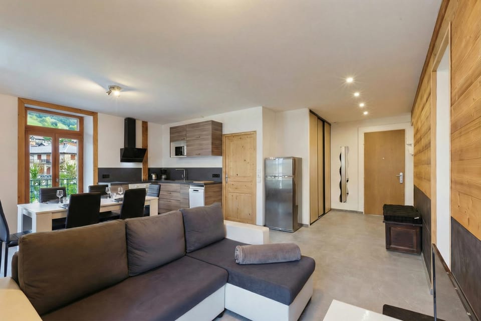 Living and dining room