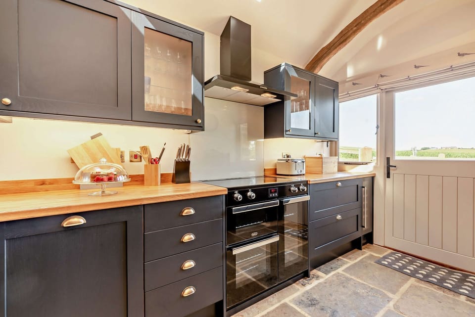 Little Barford Mill Kitchen - StayCotswold