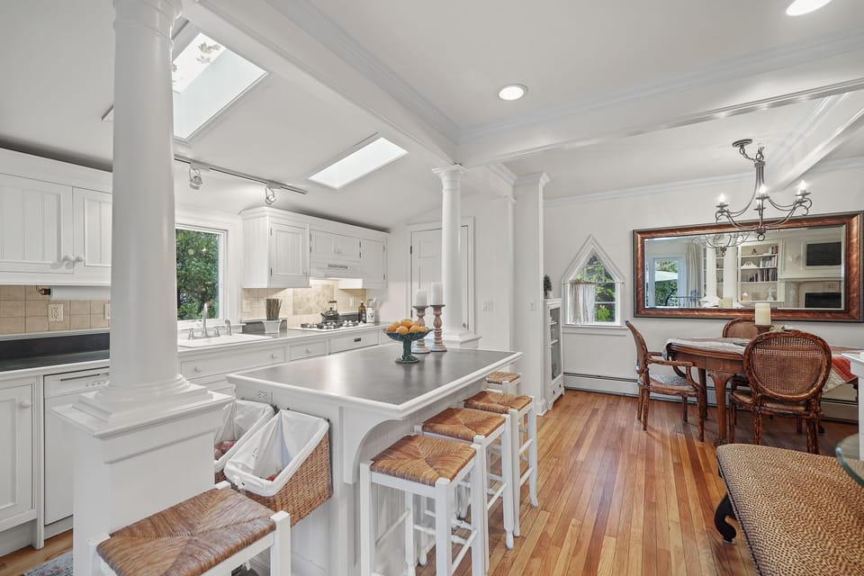 open kitchen 