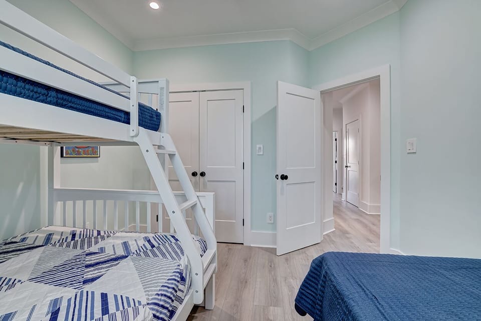 Bunk Bedroom