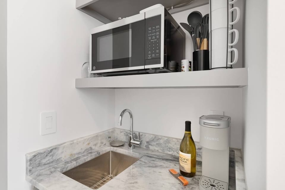 Kitchenette