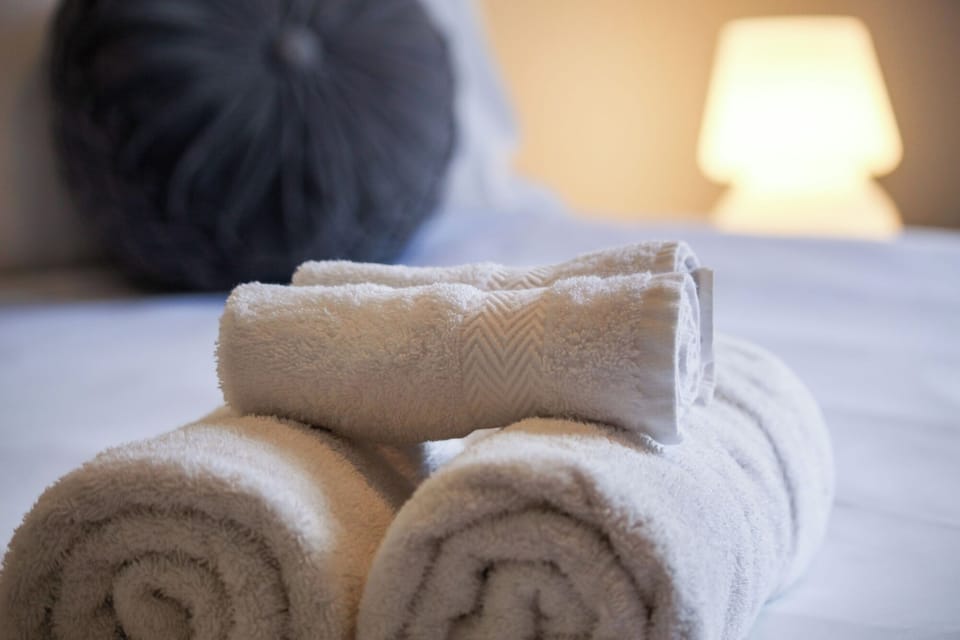 Exclusive Access – Whole House Booking – Guests enjoy complete privacy with no shared spaces.