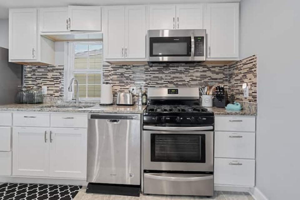 Gas stove