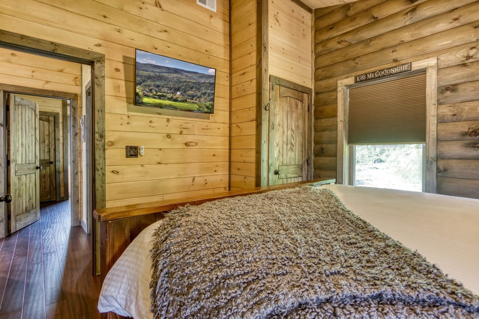 King Sized Bed upstairs