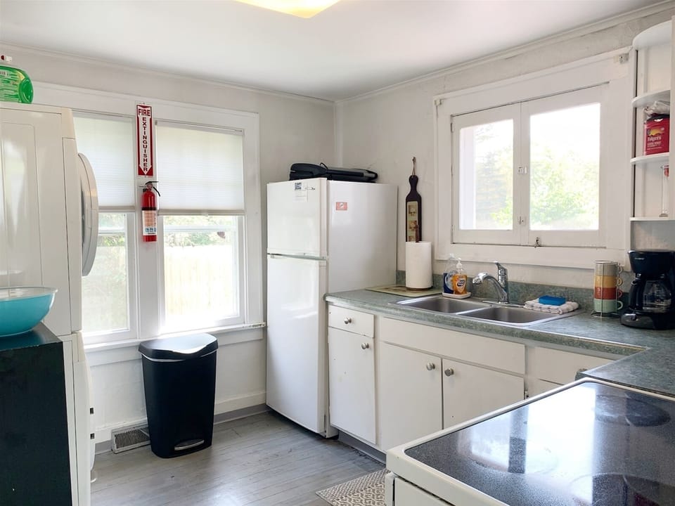 Full kitchen has everything you need to make a meal at home