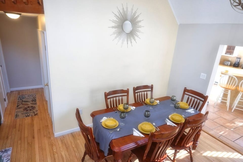 Open Concept Dining Room with Dining Room Table2