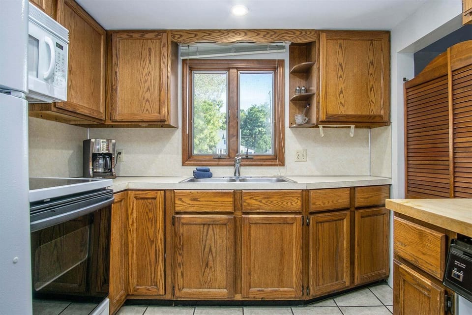 Equipped kitchen for cooking at home