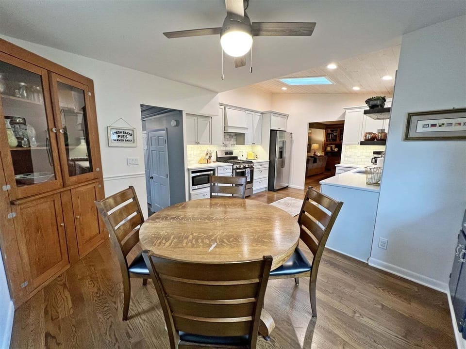 Dining nook in the kitchen