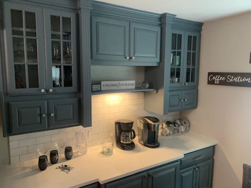 Coffee and Wine station is also great for buffet serving your family or friends