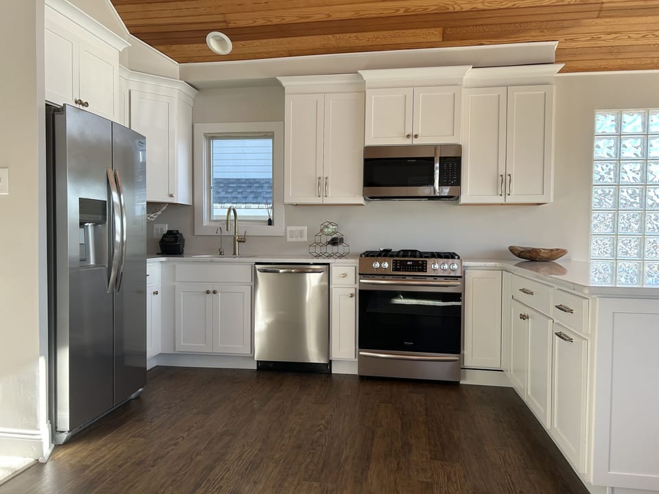 All new kitchen and appliances, made for someone who loves to cook and entertain