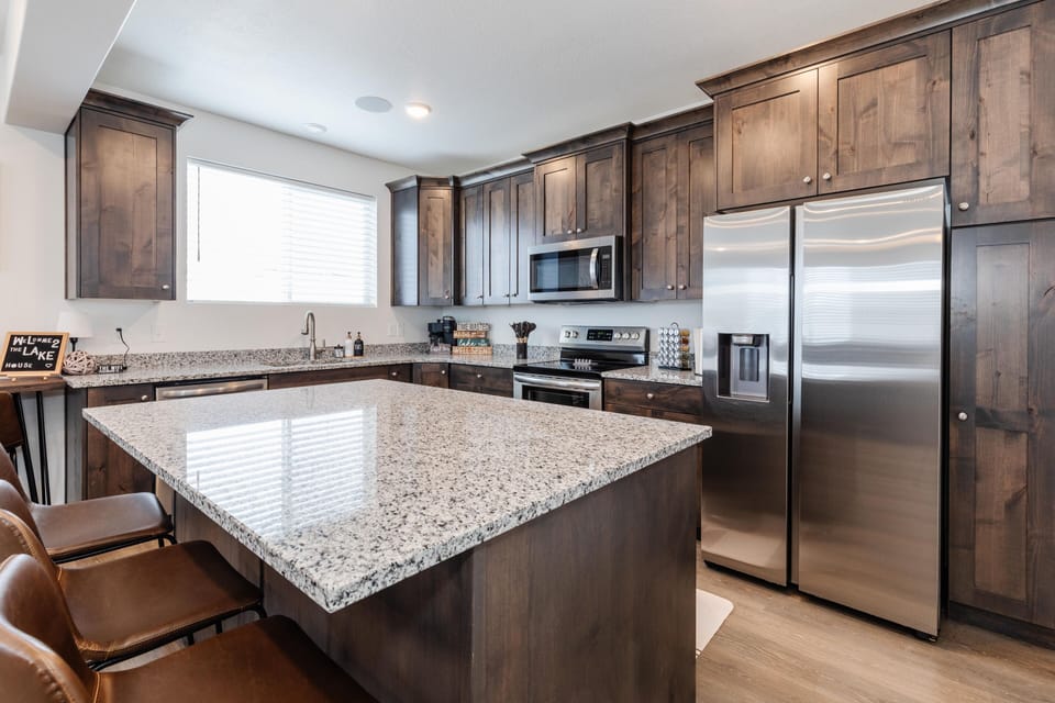 Kitchen - full equipped to assist with preparing all of your meals 