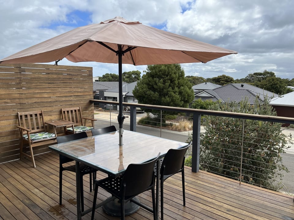 Upstairs balcony