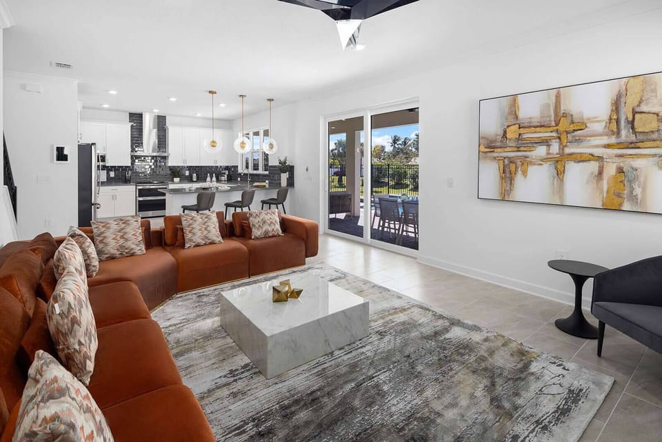 Living Room *Highlight*