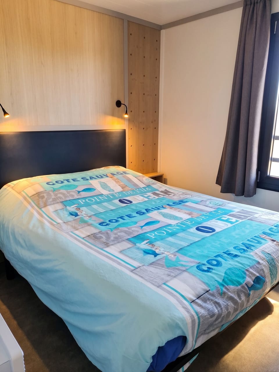 Double bed