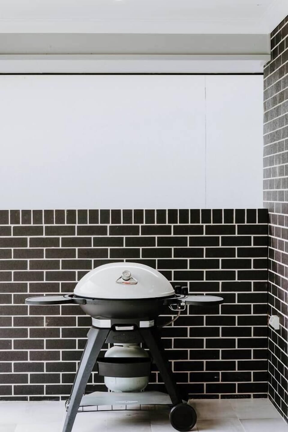 Pick up some fresh produce and cook it up on the gas BBQ.