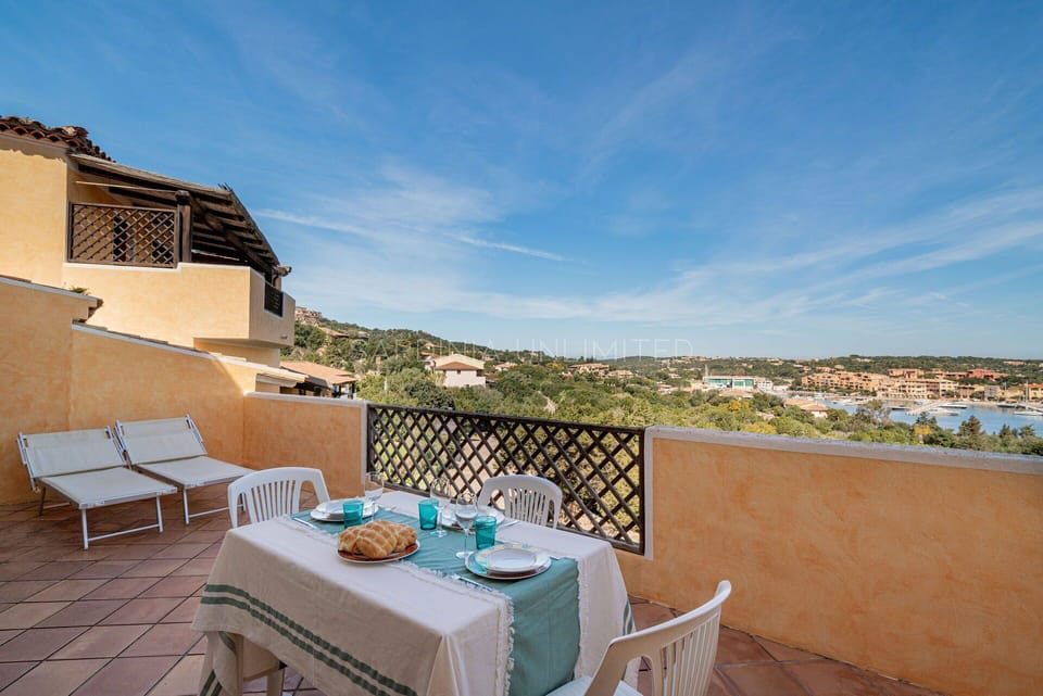Balcony / Terrace / Patio, Building Exterior, Scenic View