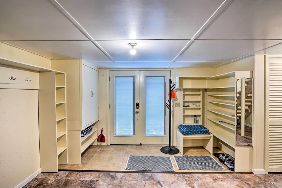 Mudroom | 1st Floor
