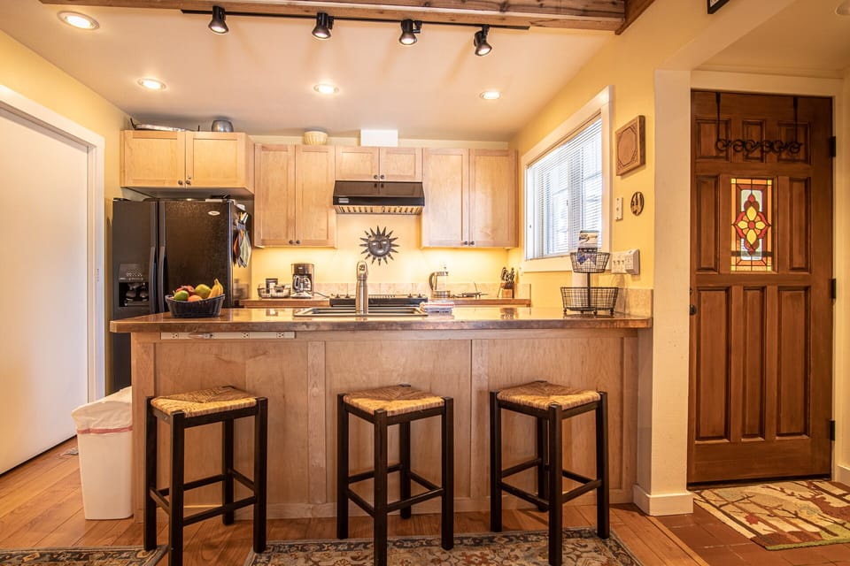 Breakfast Bar