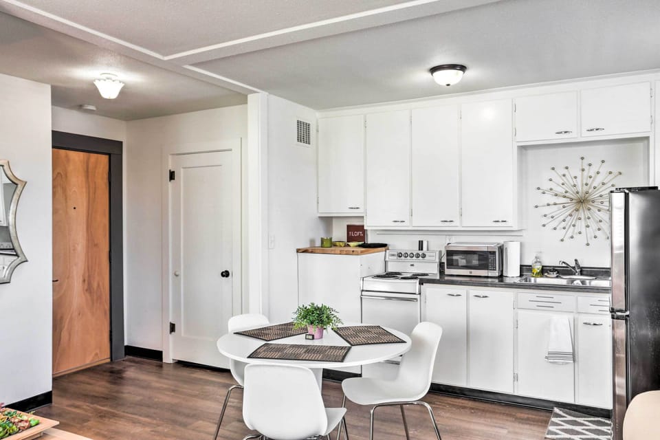 Kitchen | Spices | Trash Bags | Paper Towels