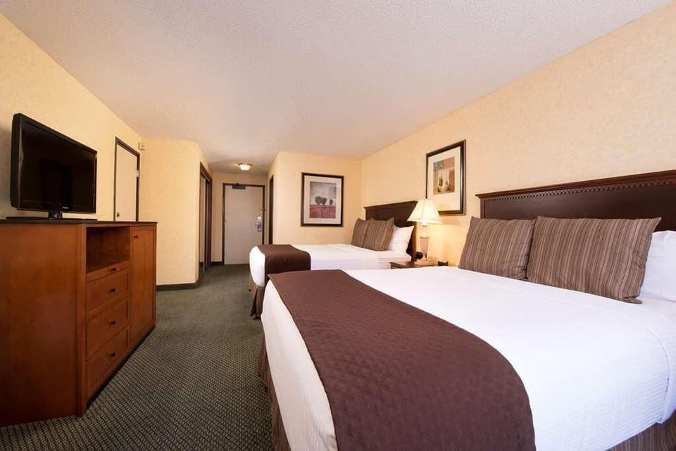 Settle into two comfy beds for easy group stays.