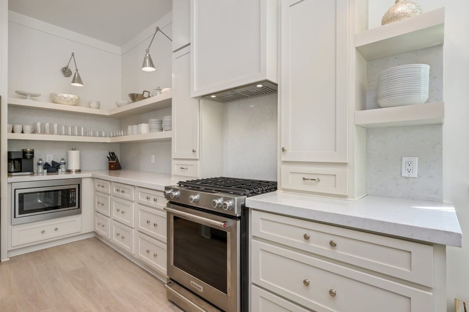 Luxurious kitchen stocked for any gourmet cooking and dining experience
