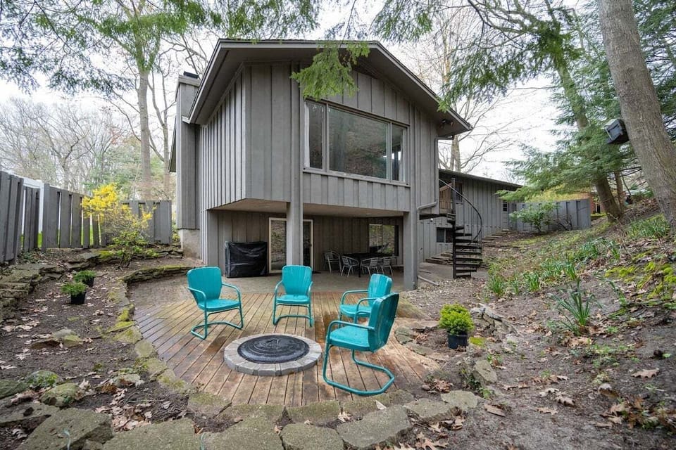 Welcome to Boltwood Dunes!