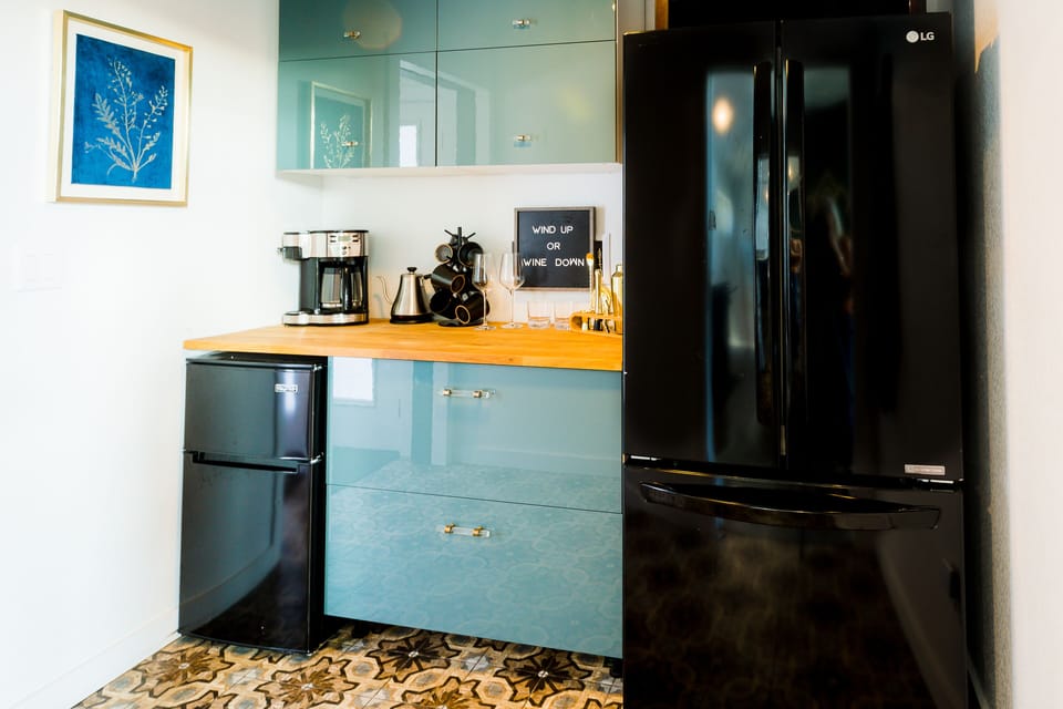 [Kitchen] Coffee nook off main kitchen