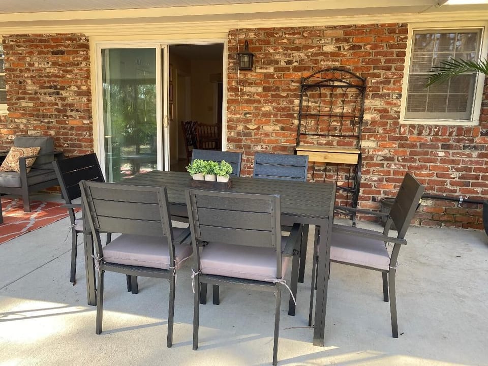 Patio table