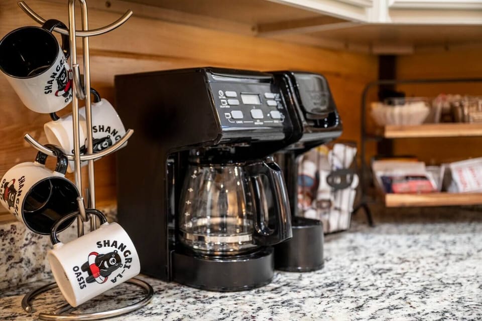 Coffee, tea, hot cocoa?  Enjoy the coffee bar during your stay at Shangrila Oasis. 