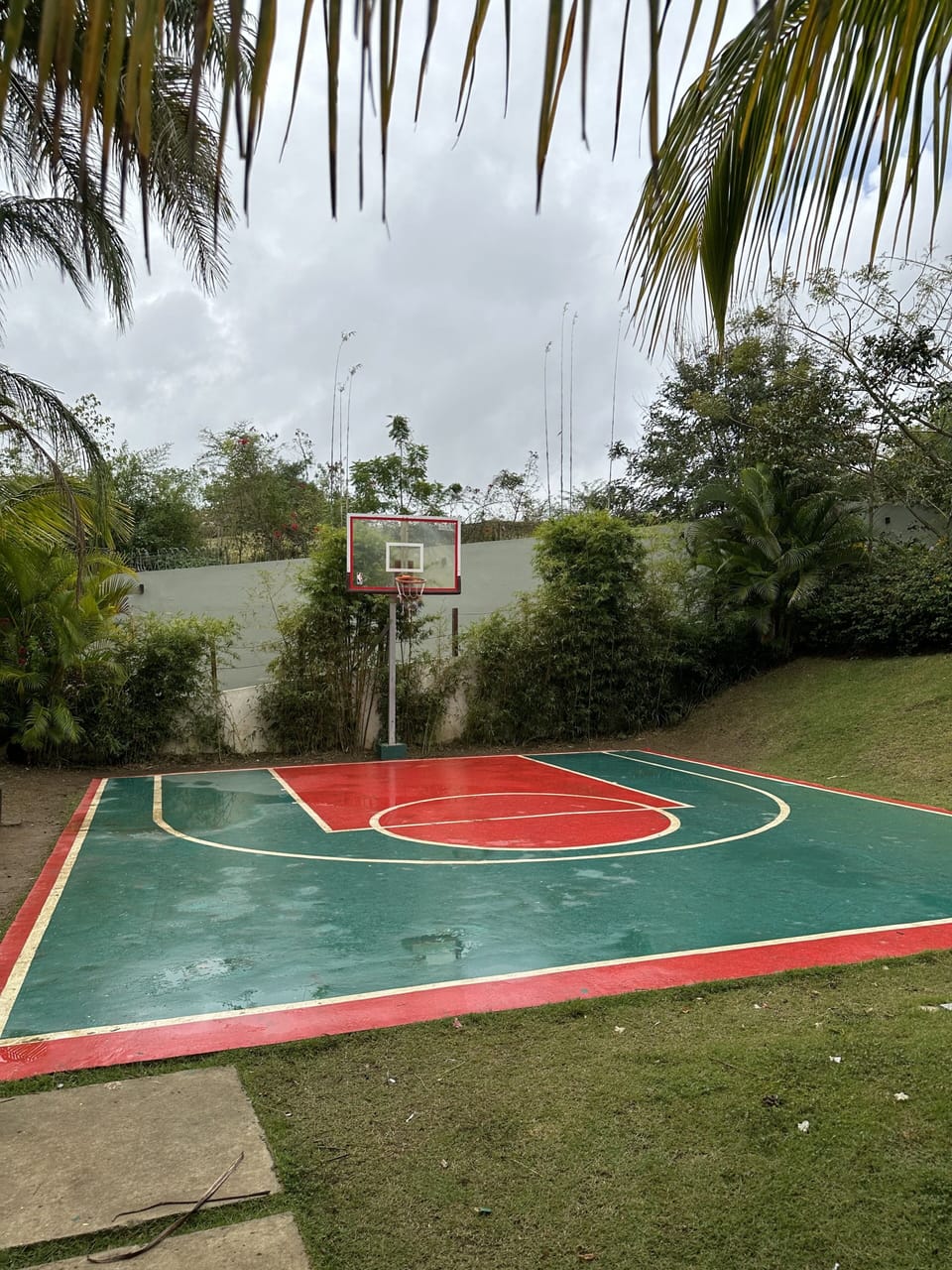 Sport court