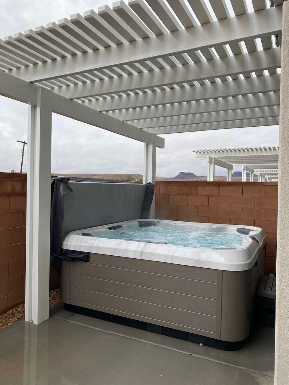 Hot tub
