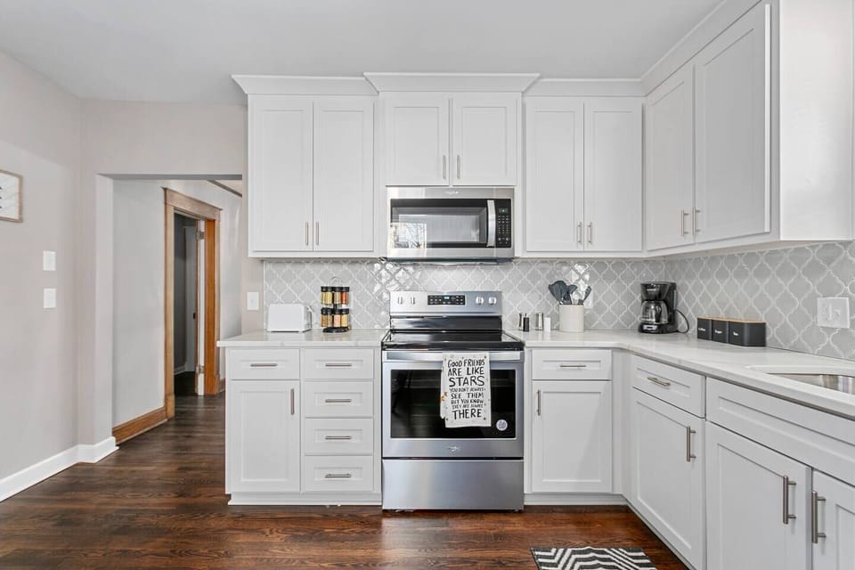 Kitchen - Main Floor (Not pictured: Island)
