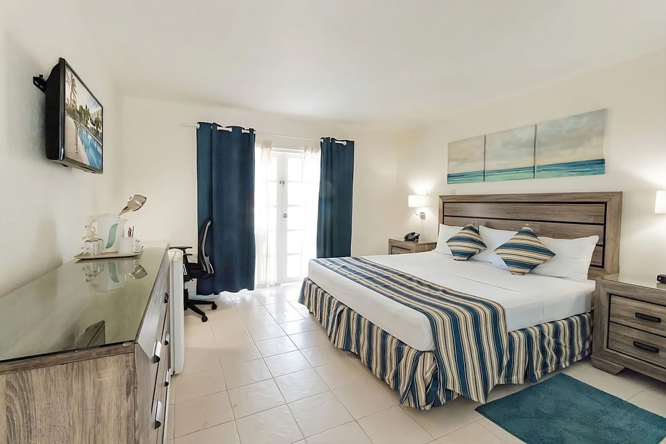 Unit with1 King size bed