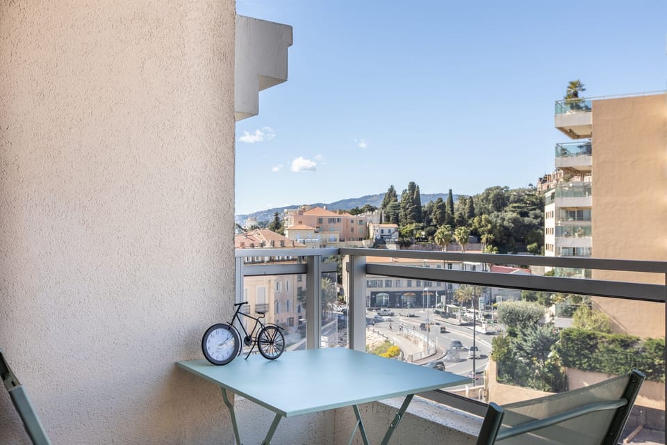 Balcony 1