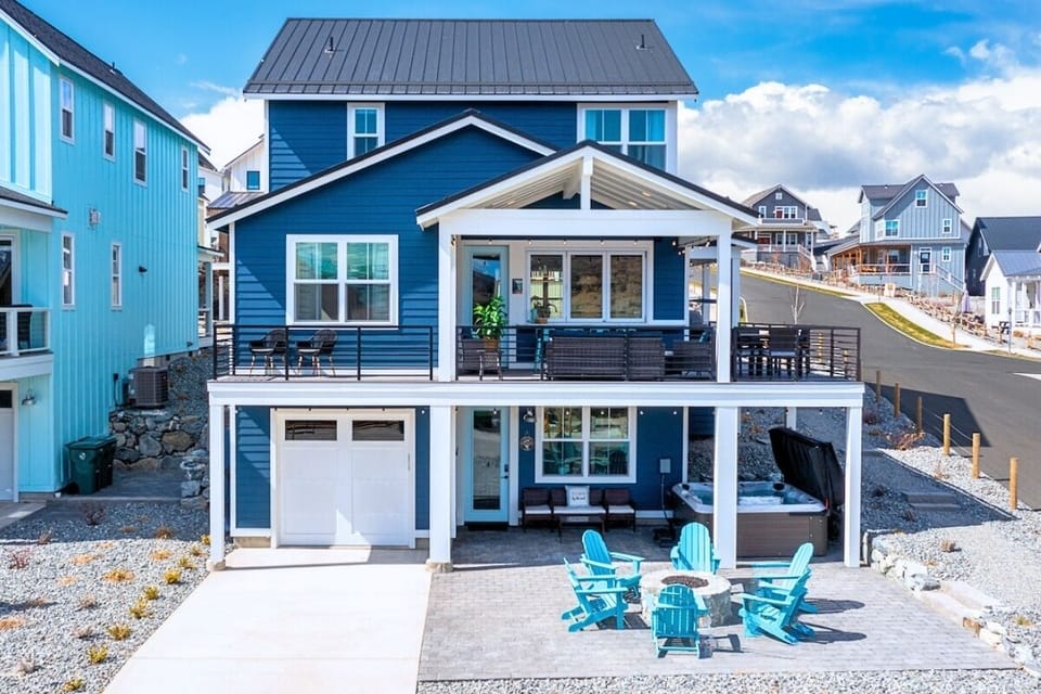 Welcome to Wine Down!